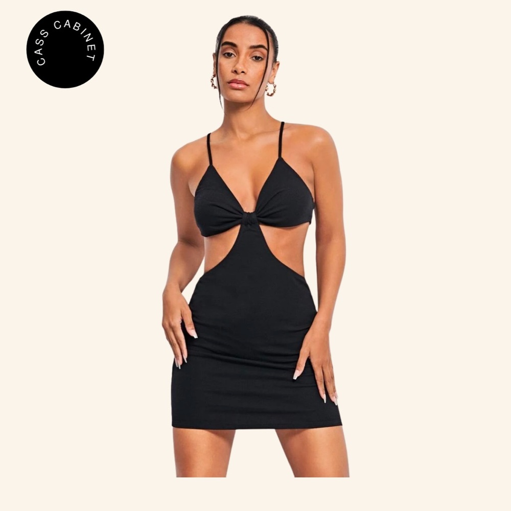 RED DRESS CUT-OUT